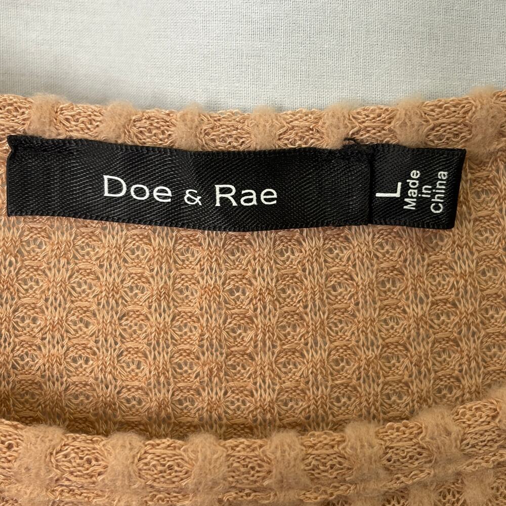 Doe & Rae Pink Waffle Ruffle Long Sleeve Blouse L - Picture 4 of 6